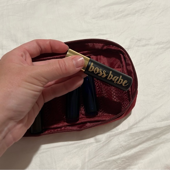 Young Living Zipper Pouch/Roller Ball Kit - Picture 6 of 10